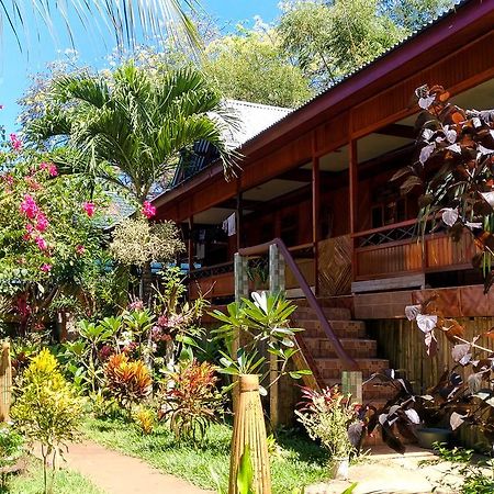 Panorama Backpackers Hotel บูนาแกน ภายนอก รูปภาพ