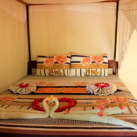 Panorama Backpackers Hotel บูนาแกน ภายนอก รูปภาพ