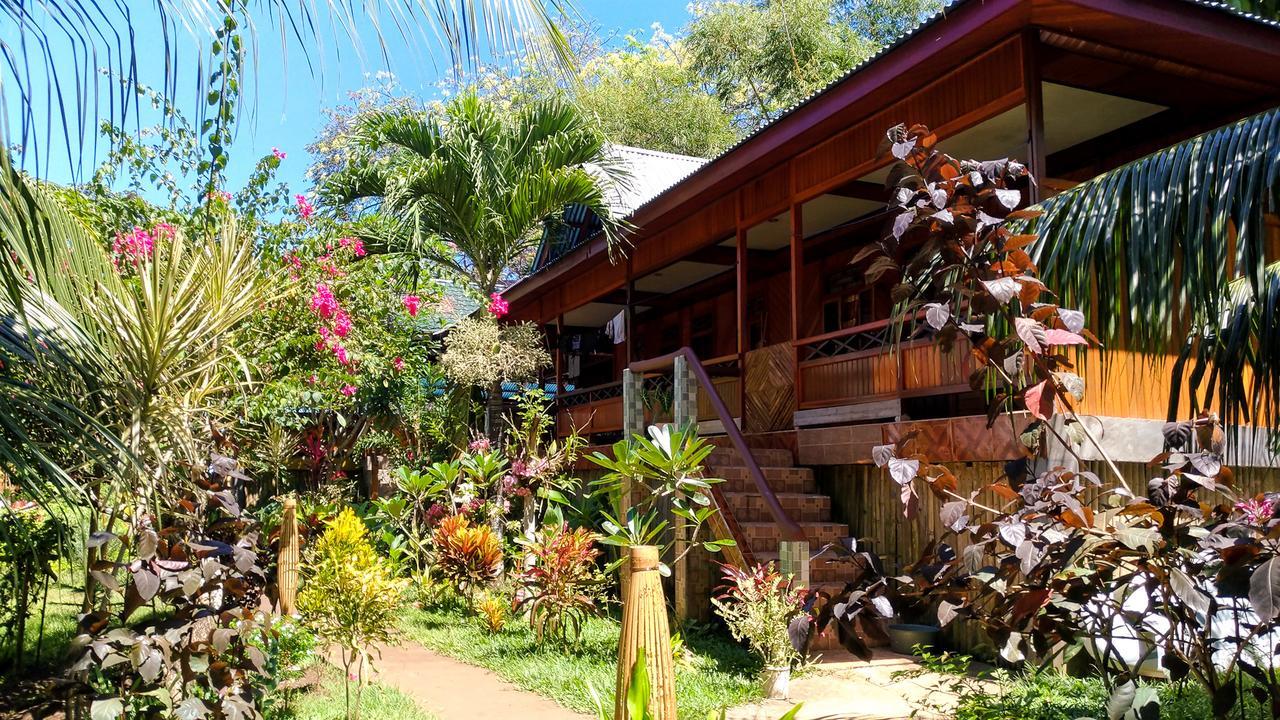 Panorama Backpackers Hotel บูนาแกน ภายนอก รูปภาพ